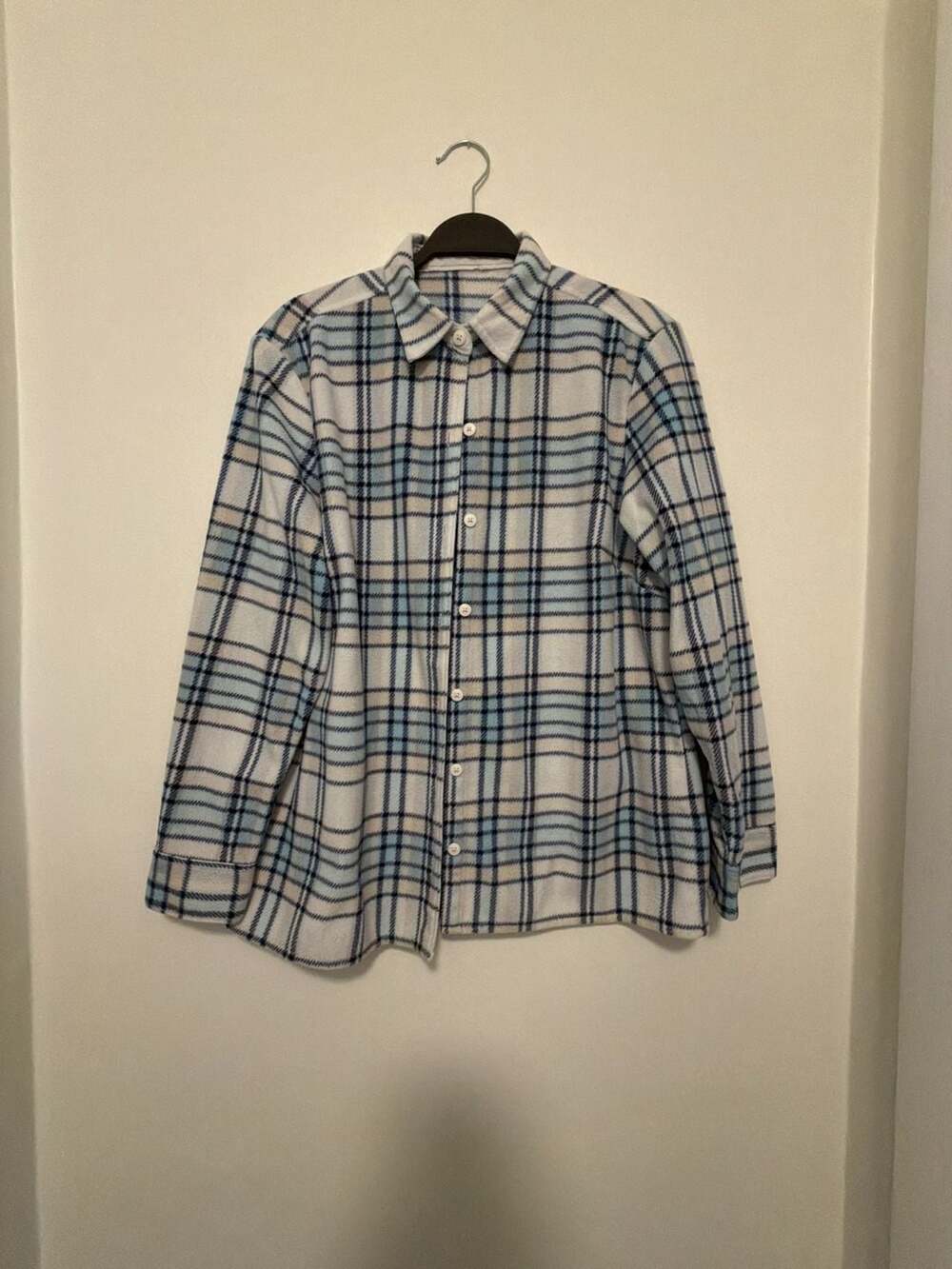 Old Navy Plaid Fleece Button-Up Shirt Medium